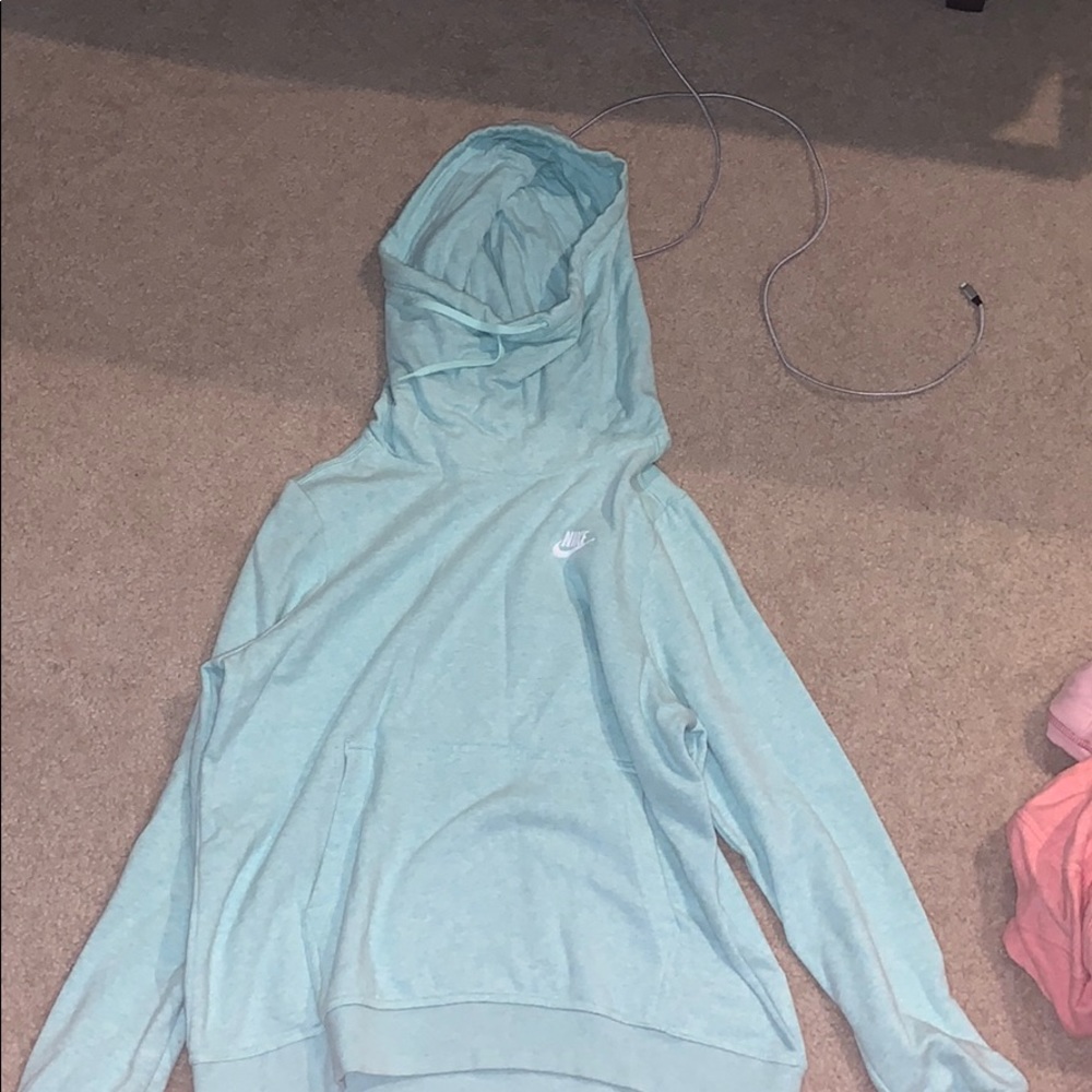 sweatshirt